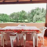 Pierhouse Li Piri