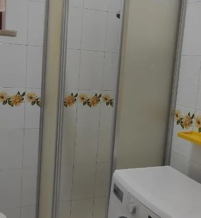 Pierhouse Li Piri Apartment