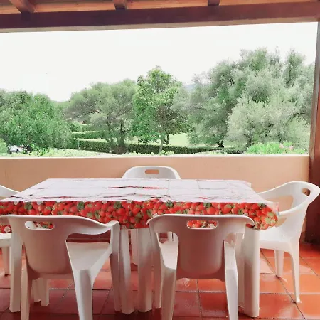 Pierhouse Li Piri