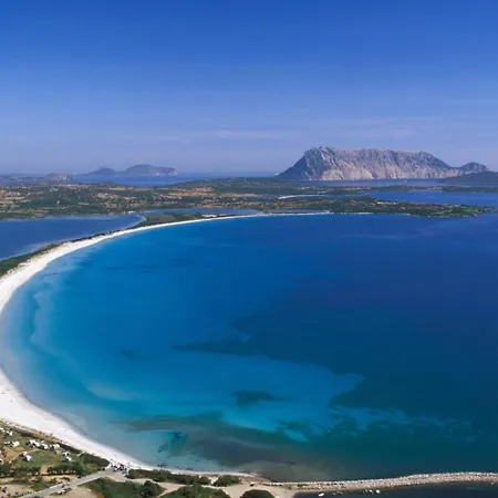 Pierhouse Li Piri * San Teodoro (Sardinia)