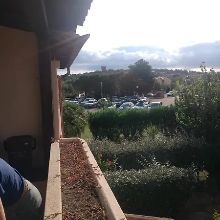 Pierhouse Li Piri Apartamento *