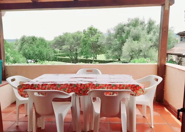 Pierhouse Li Piri
